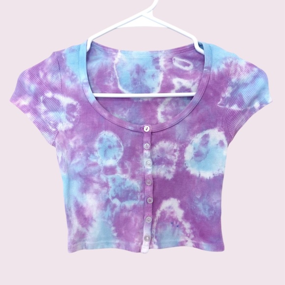 American Apparel Tops - DIY AA tie dye baby rib tee